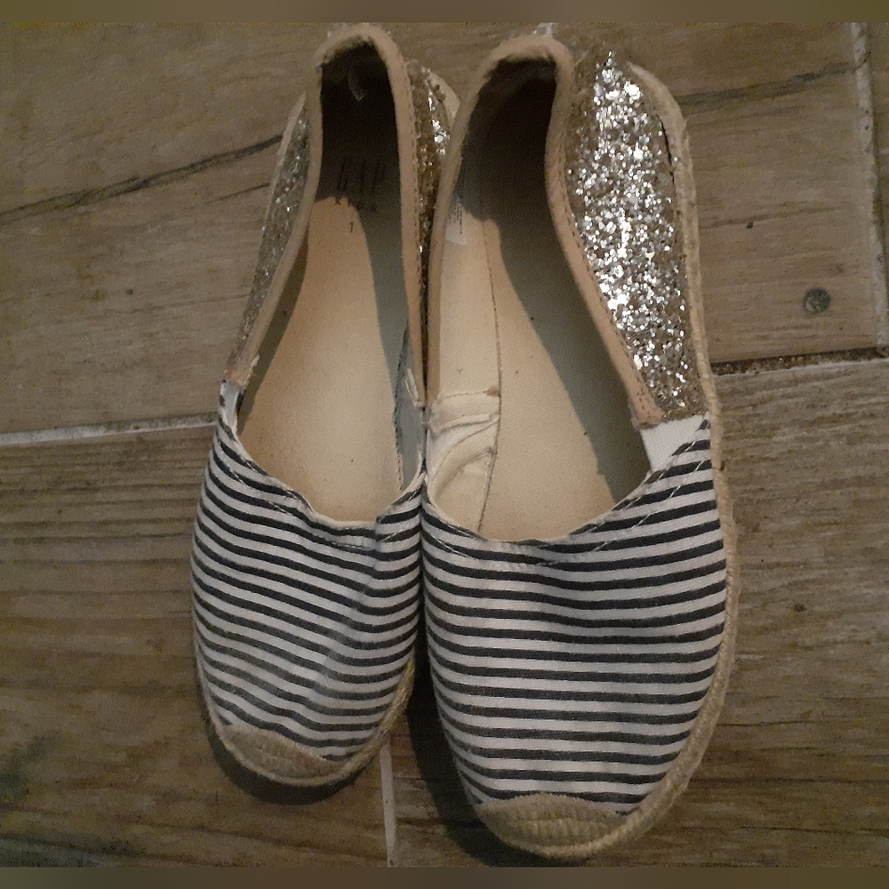 Gap Glittery Girl's Shoes Size 1